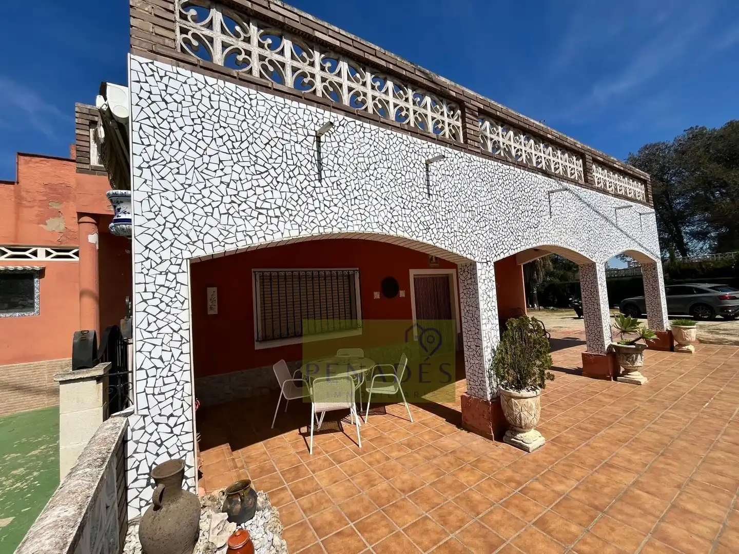 Chalet con piscina en venta en Santa Ana, imagen 2