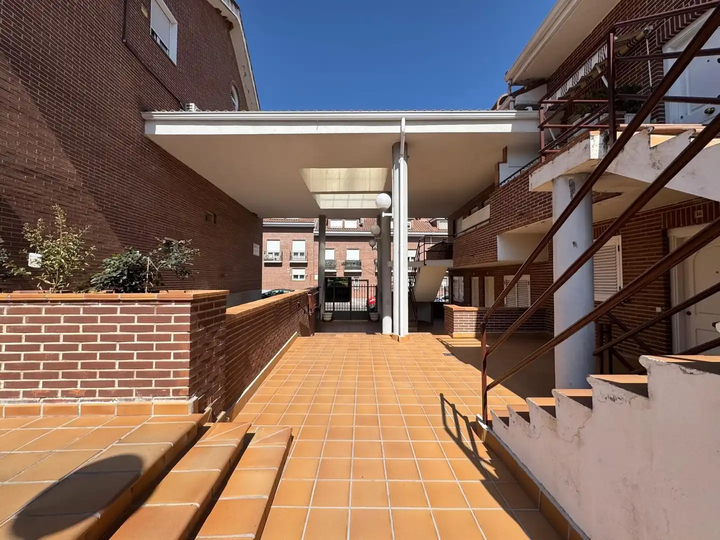 Duplex con piscina in vendita a Sevilla la Nueva, imagen 6