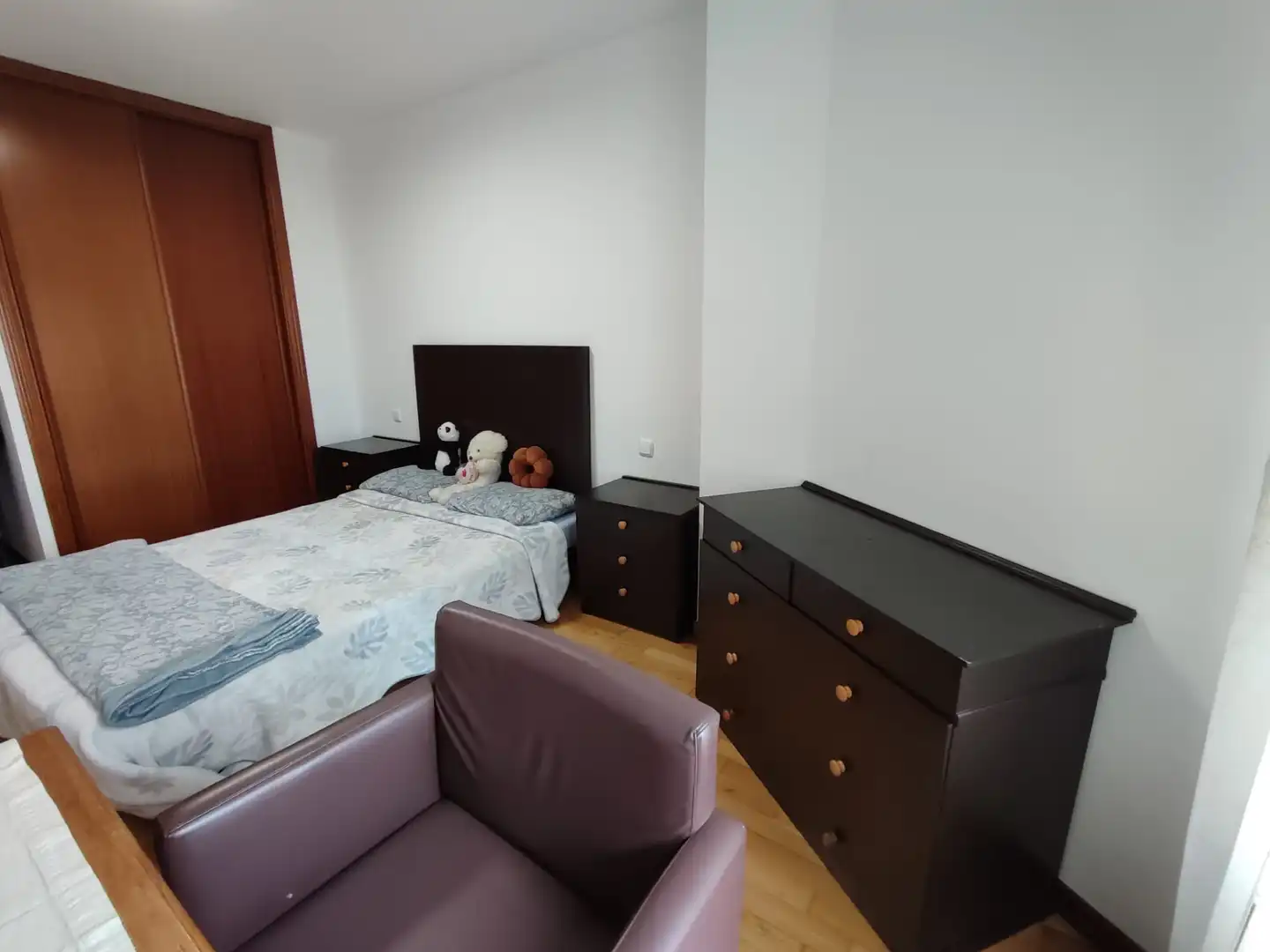 Bedroom of Flat for sale in Vigo   with Heating, Parquet flooring and Storage room