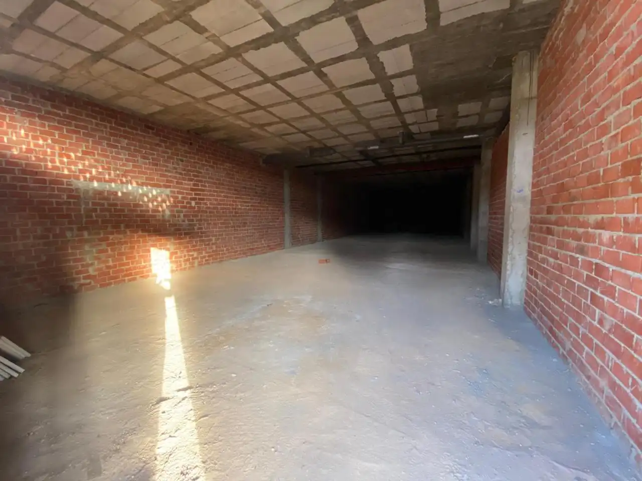 Gewerbefläche zum Verkauf in Avenida Dos Hermanas 23, imagen 5