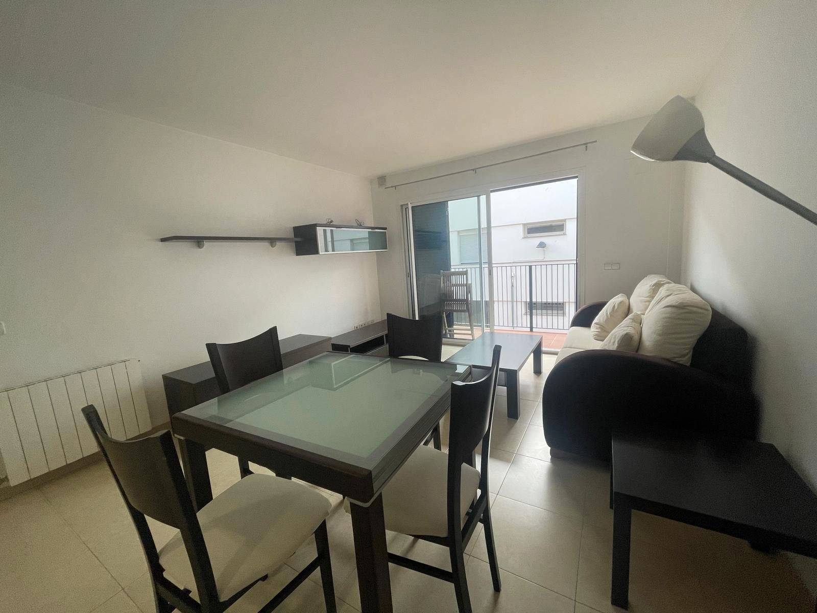 Sala d'estar de Pis en venda en Palamós amb Calefacció, Terrassa i Traster