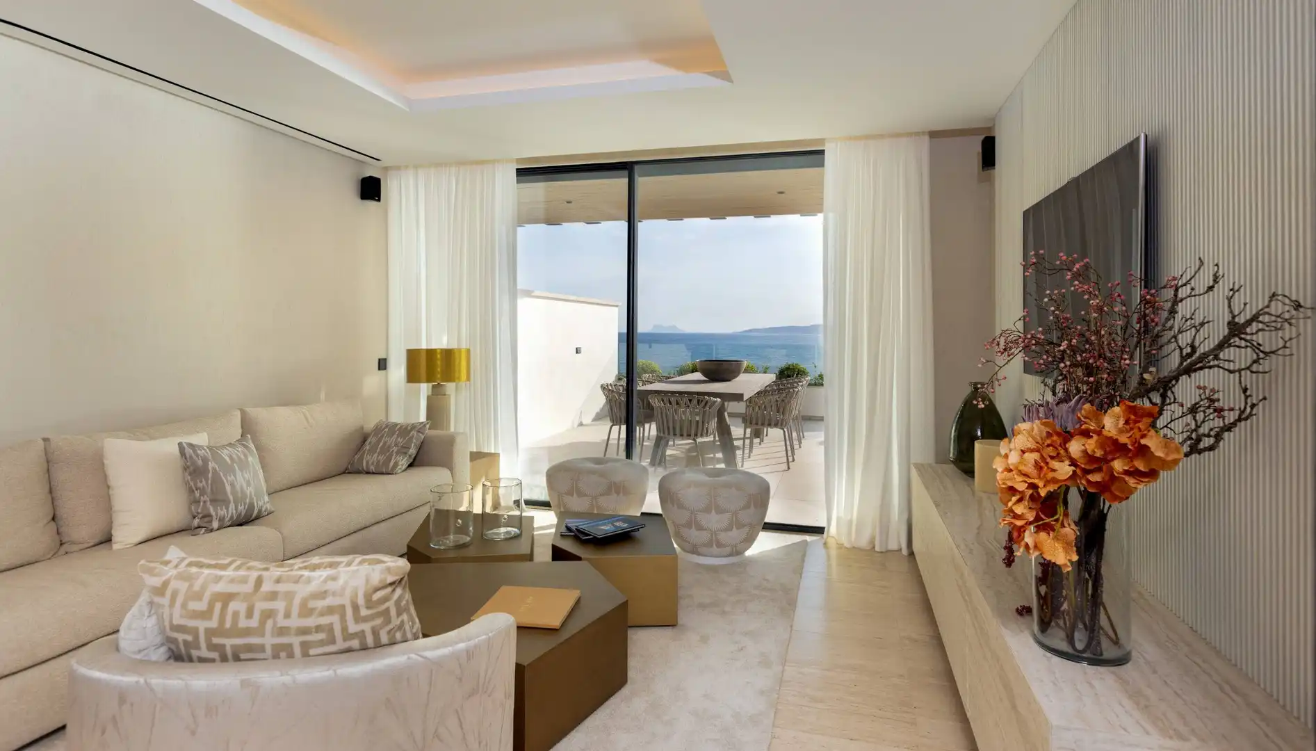 Sala d'estar de Apartament en venda en Estepona amb Aire condicionat, Calefacció i Terrassa