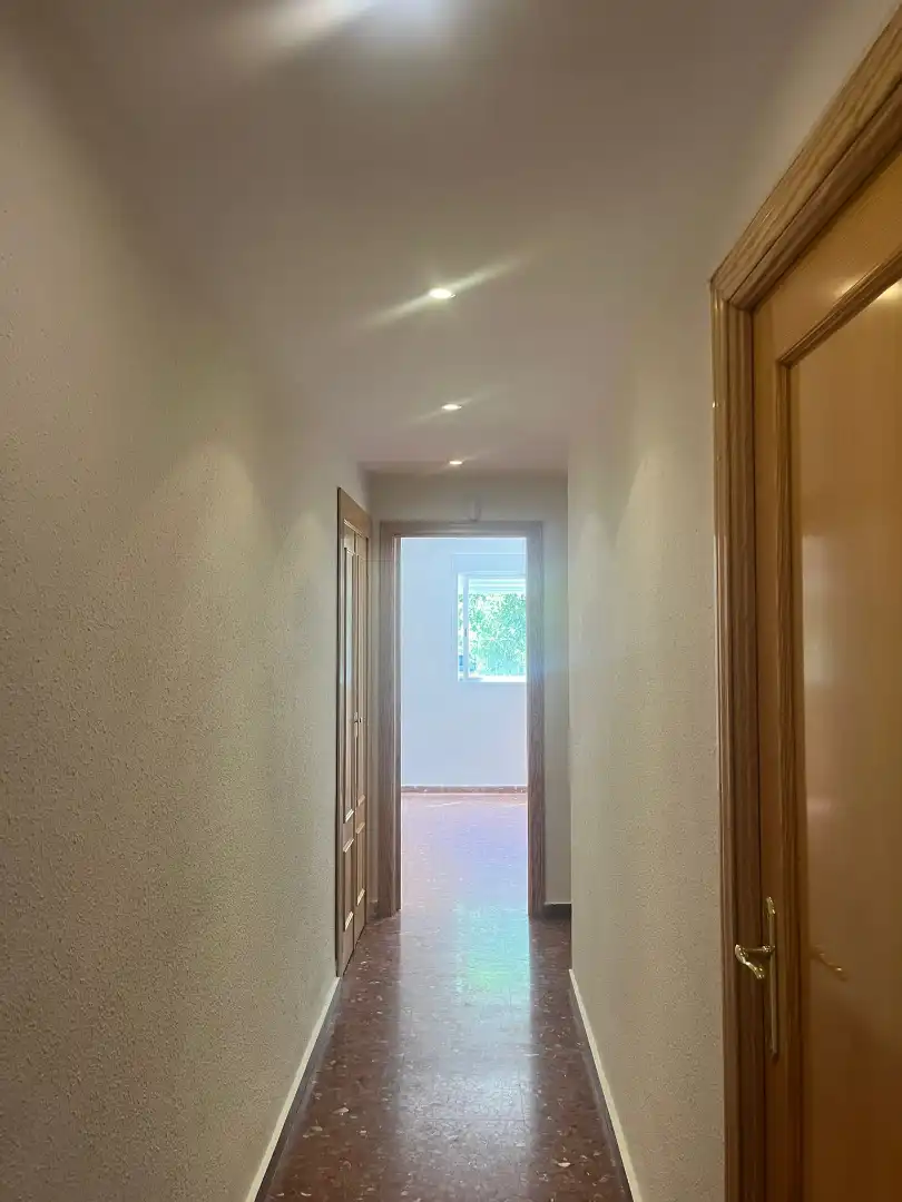 Wohnung zum Verkauf in Málaga mit Klimaanlage und Terrasse