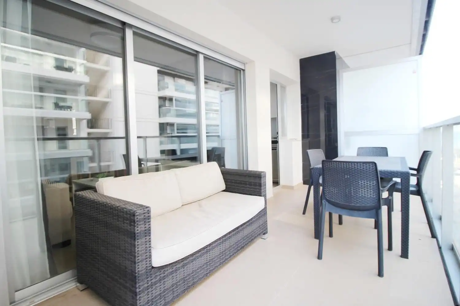 Terrasse von Wohnungen zum Verkauf in Oropesa del Mar / Orpesa mit Klimaanlage, Privatgarten und Terrasse