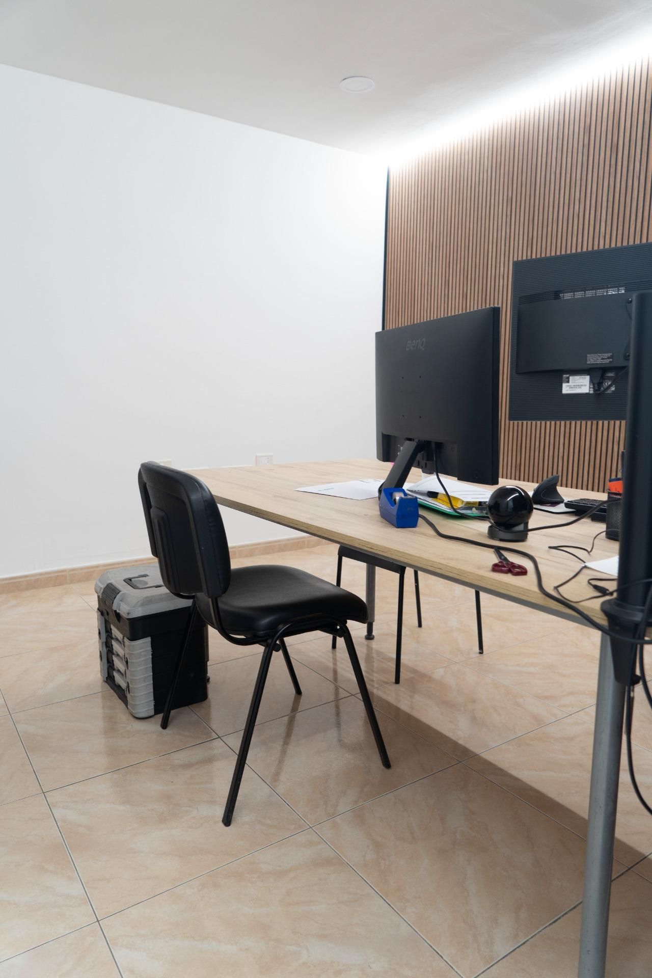 Office for sale in Santa Lucía de Tirajana  with Storage room