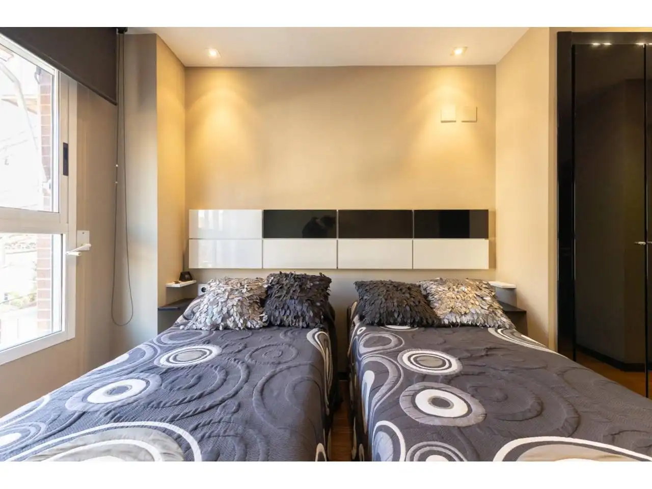 Schlafzimmer von Wohnung zum Verkauf in Valencia mit Klimaanlage, Heizung und Parkett