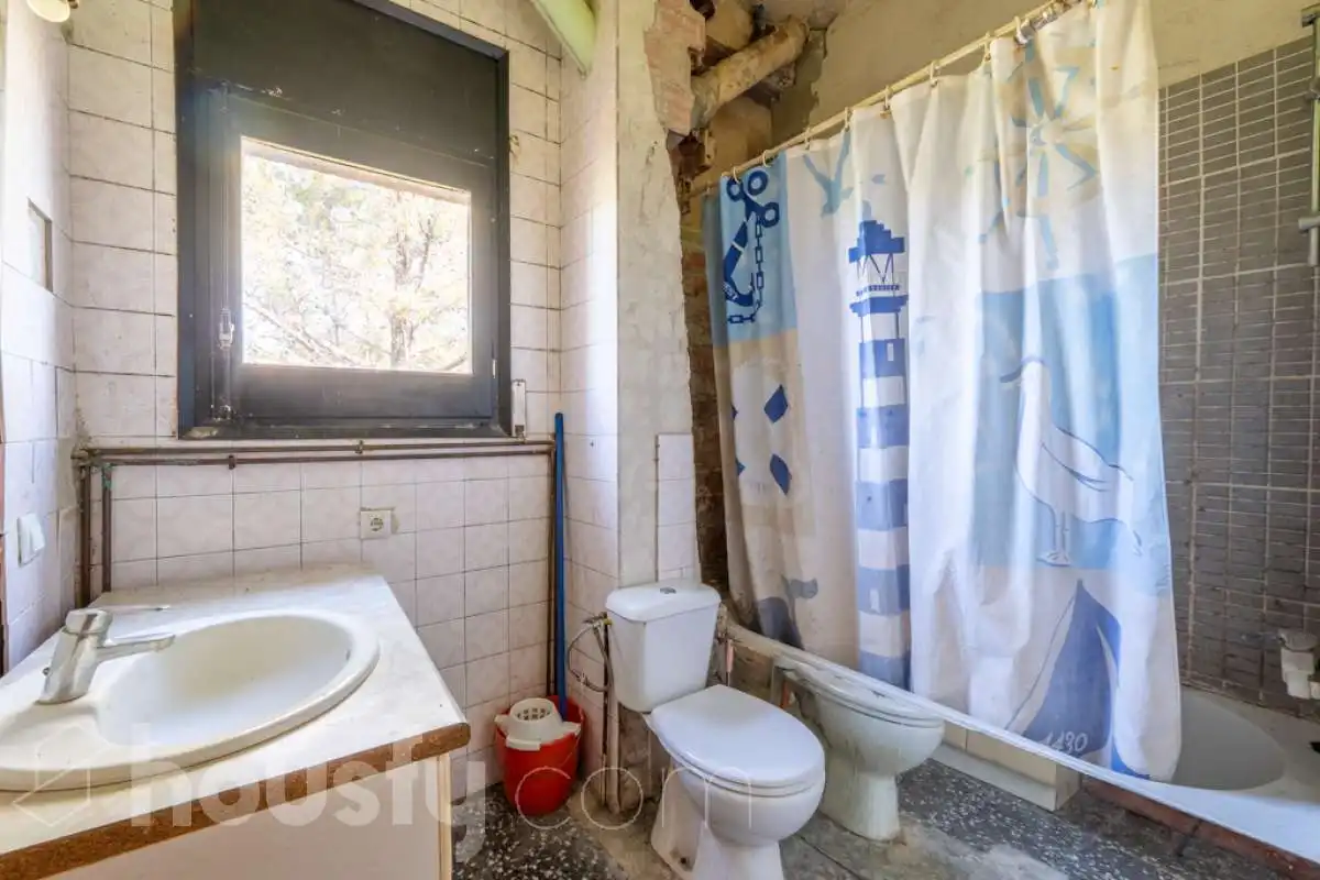 Bathroom of Houses for sale in Sant Pere de Ribes  with Private garden, Terrace and Storage room