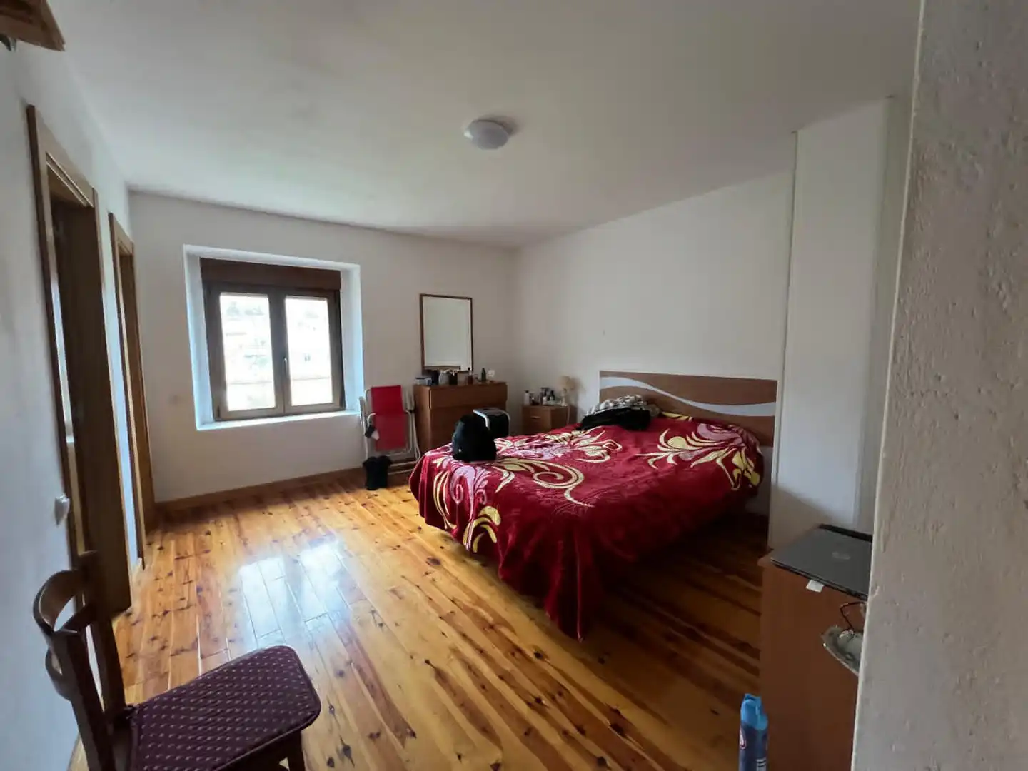 Habitación de Finca rústica en venta en Santibáñez del Val con Jardín privado, Parquet y Terraza