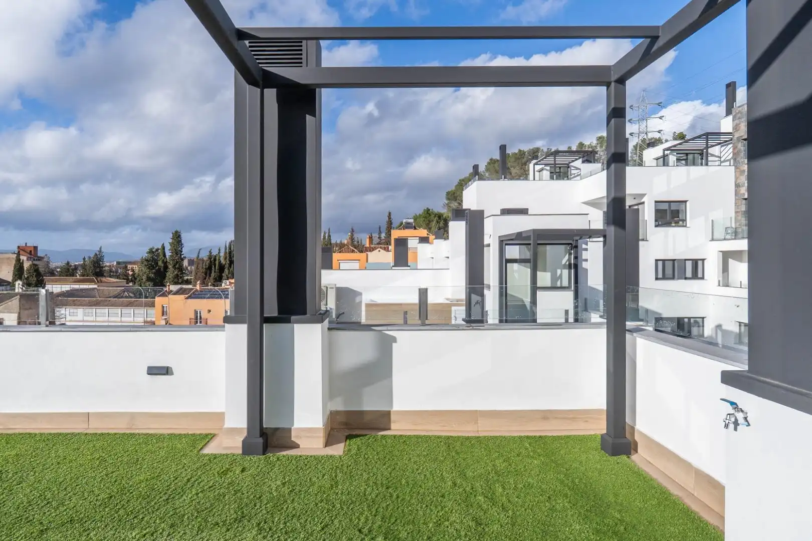 Terraza de Dúplex de alquiler en Granada con Aire acondicionado, Calefacción y Terraza