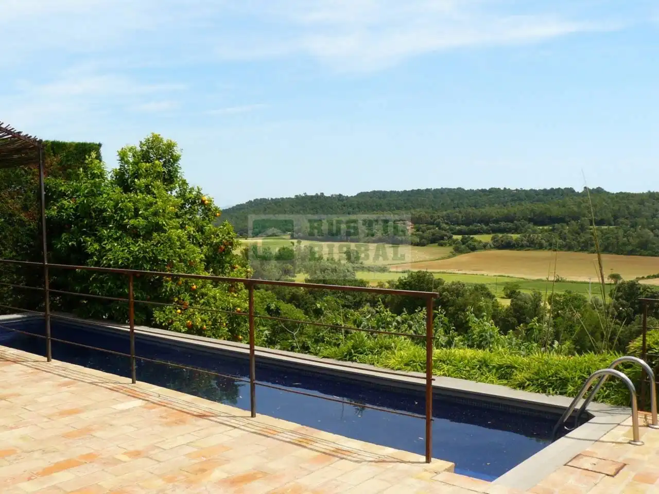 Terraza de Finca rústica de alquiler en Madremanya con Calefacción, Jardín privado y Terraza