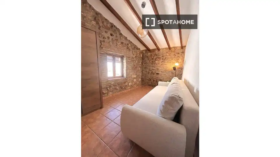 Habitación de Piso de alquiler en Oliva con Aire acondicionado, Calefacción y Amueblado