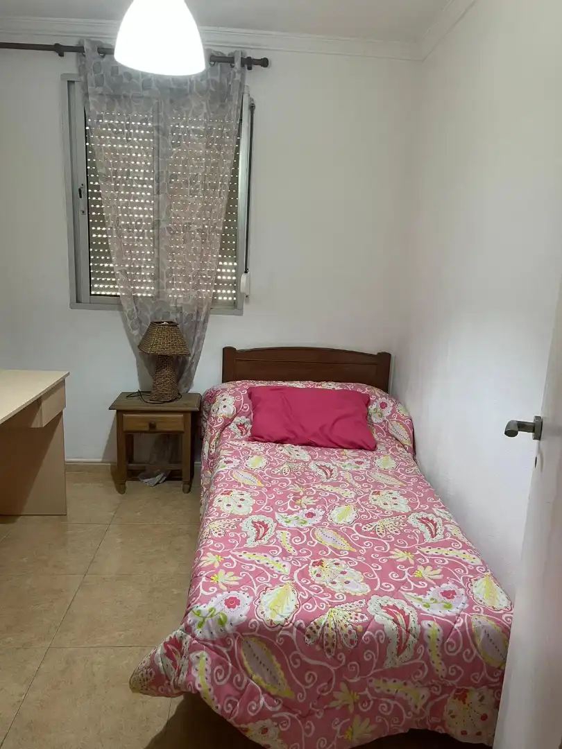 Habitación de Piso de alquiler en Jerez de la Frontera con Aire acondicionado, Amueblado y Lavadora
