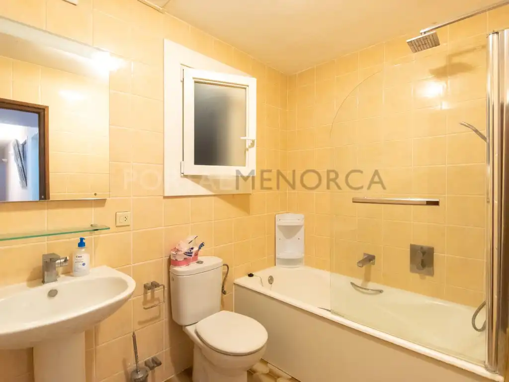 Bany de Casa o xalet en venda en Sant Lluís amb Terrassa i Piscina