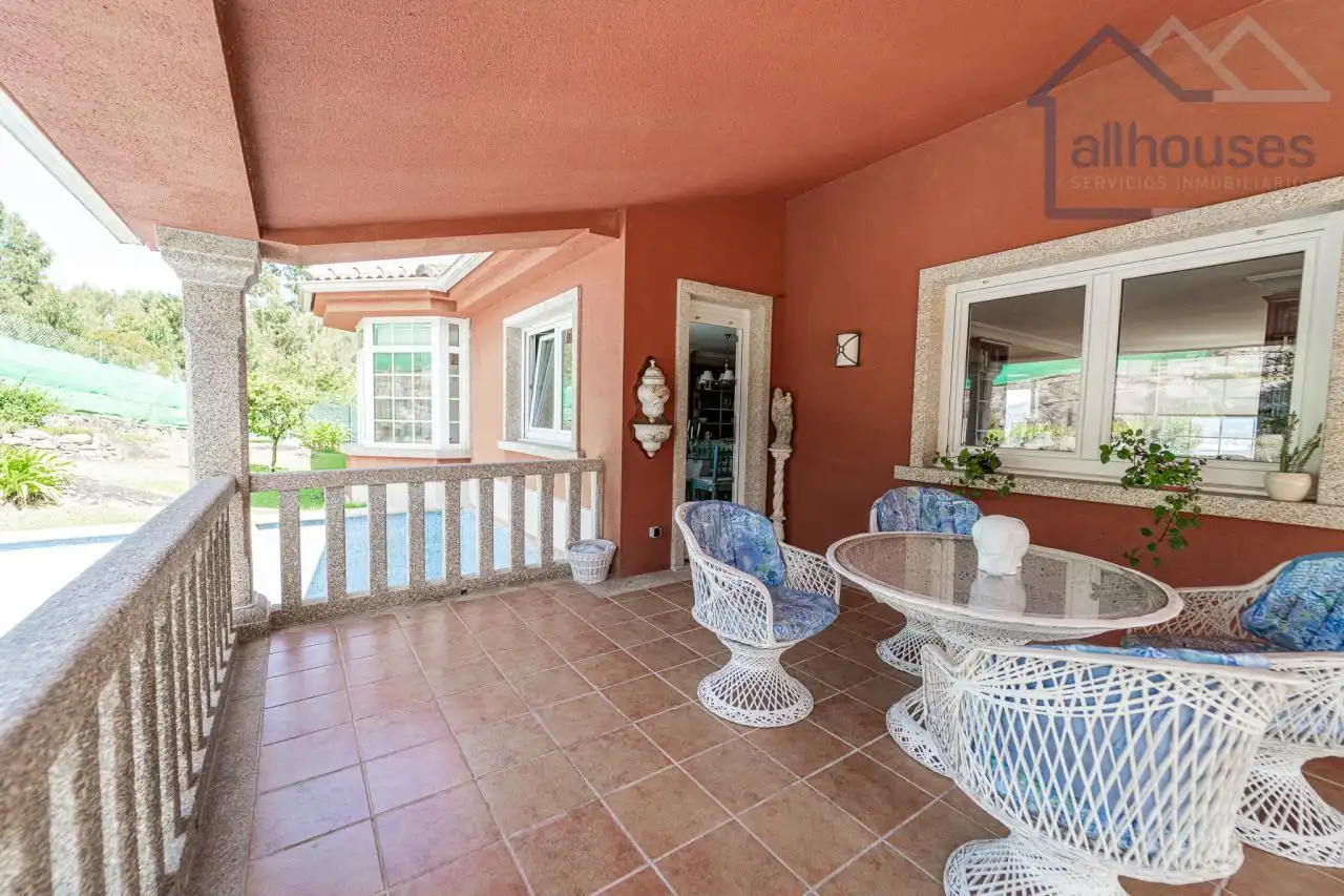 Detached house with pool for sale in Oia, imagen 42
