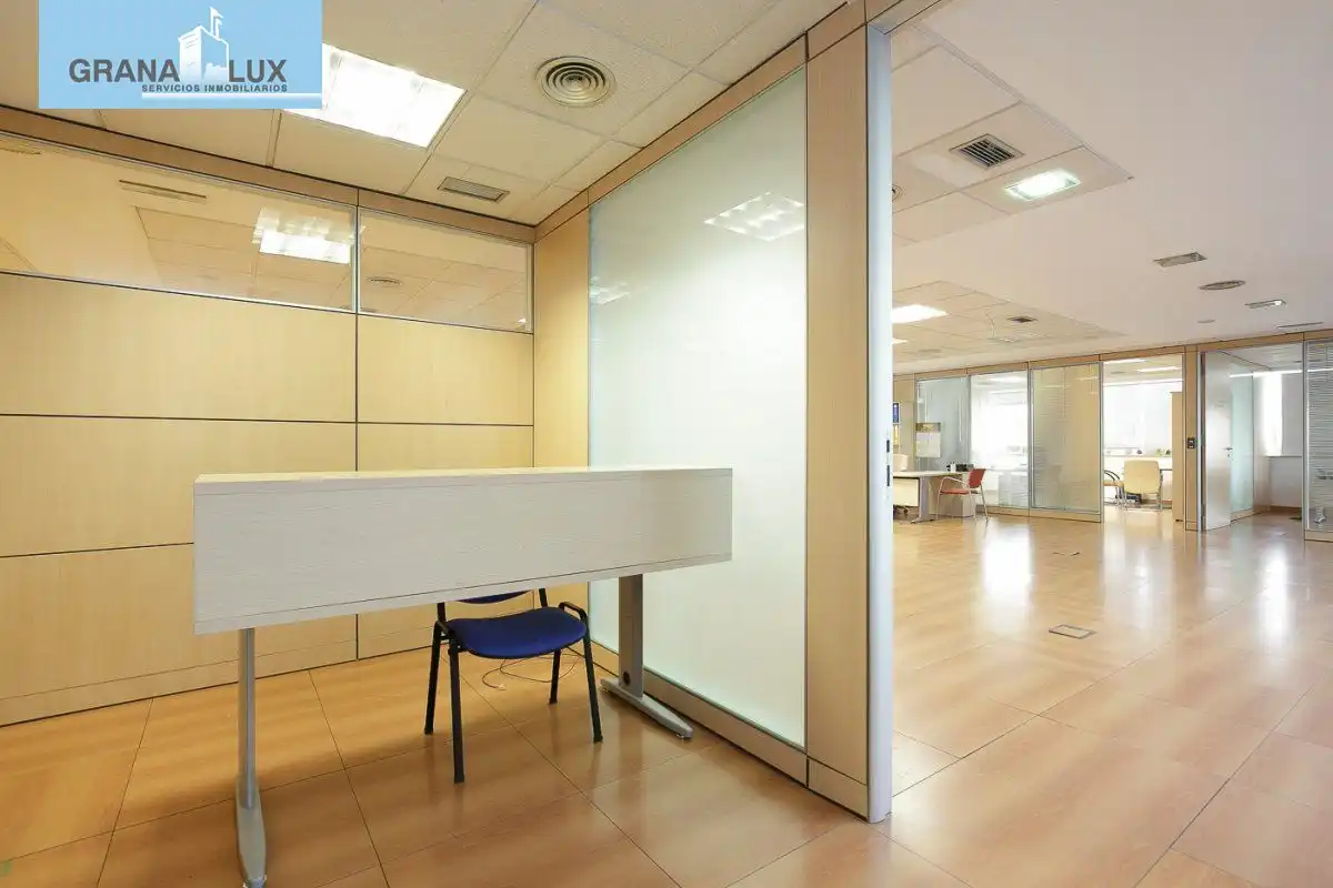 Inmuebles singulares con ascensor en venta en Poniente, imagen 15
