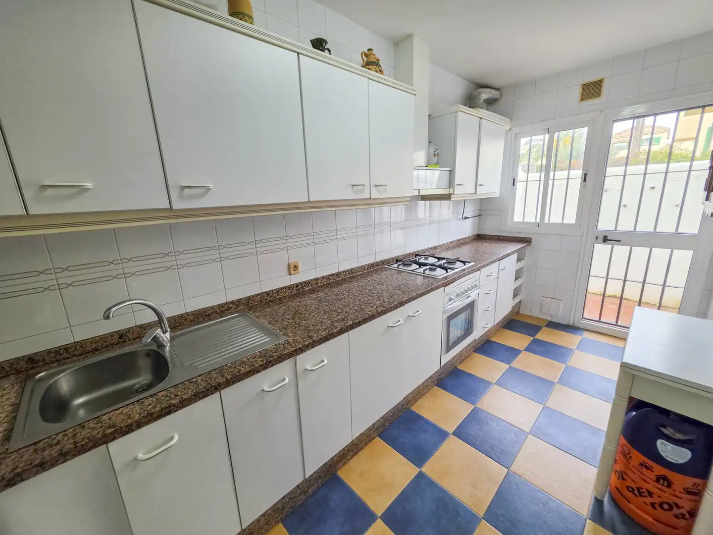 Maison mitoyenne avec piscine à vendre à Bahía de Casares, imagen 6