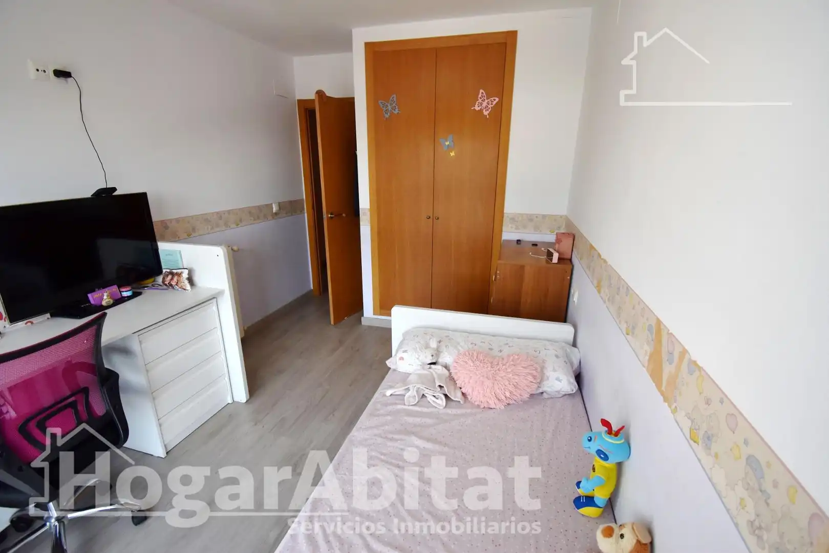 Flat for sale in Calle Ribesalbes, Madrigal