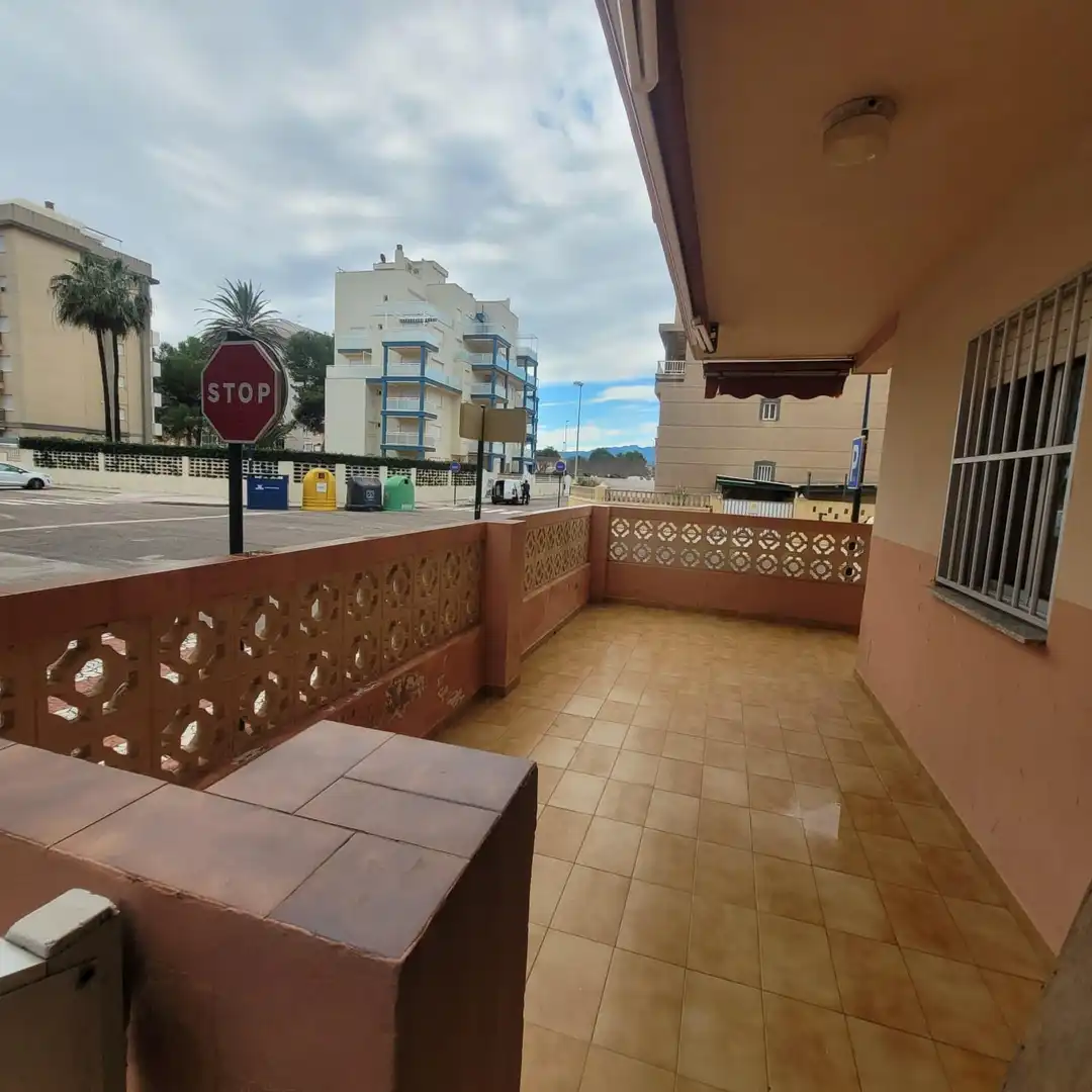 Vista exterior de Planta baja en venta en Miramar con Aire acondicionado y Terraza