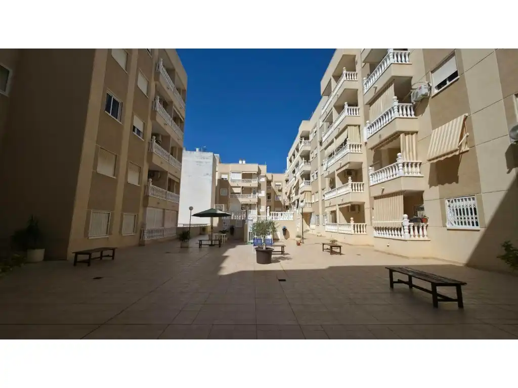 Apartamento con piscina en venta en Calle Ramon Gallud, imagen 28