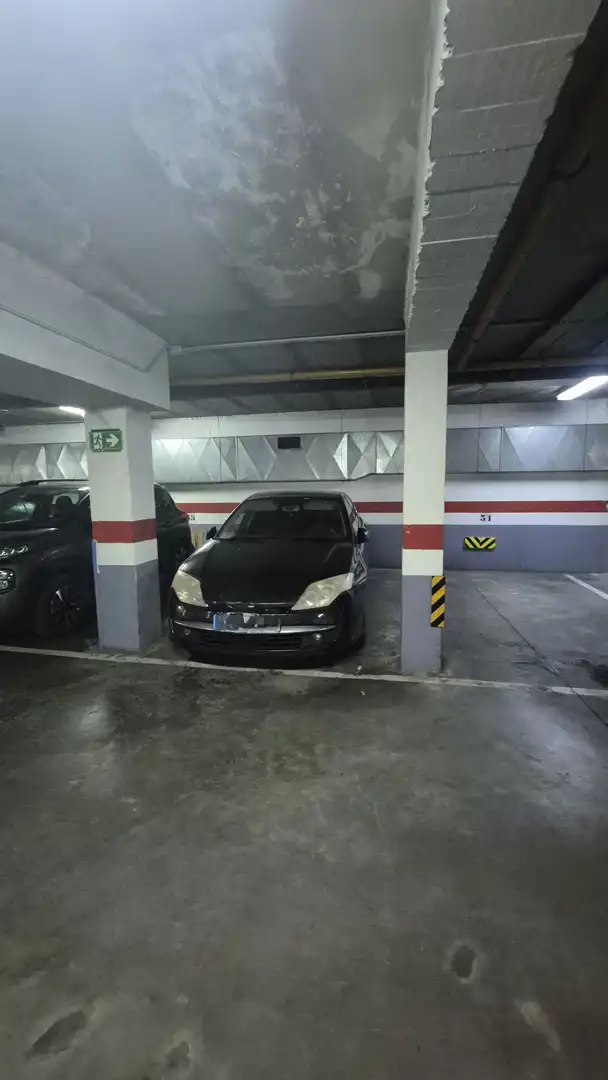 Parking of Flat for sale in Cistérniga  with Heating, Storage room and Furnished