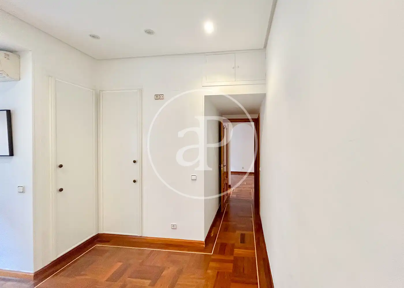 Flat for sale in Arganzuela