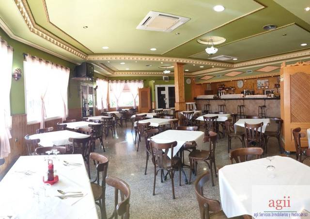 Local comercial en Venta en Dosbarrios