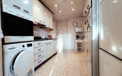 Kitchen of Flat for sale in  Barcelona Capital  with Heating, Terrace and Balcony