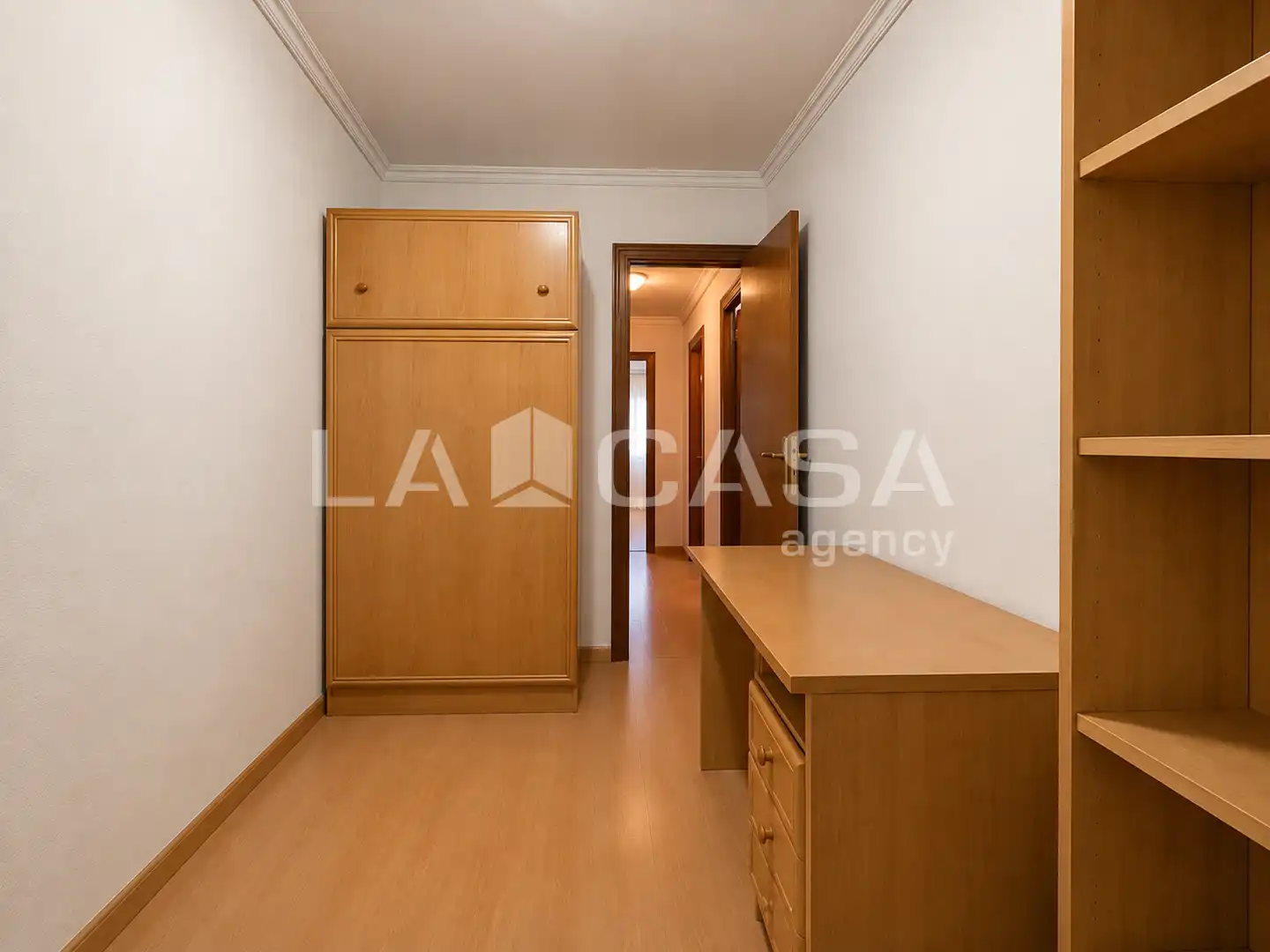 Piso en venta en Santa Coloma de Gramenet con Balcón