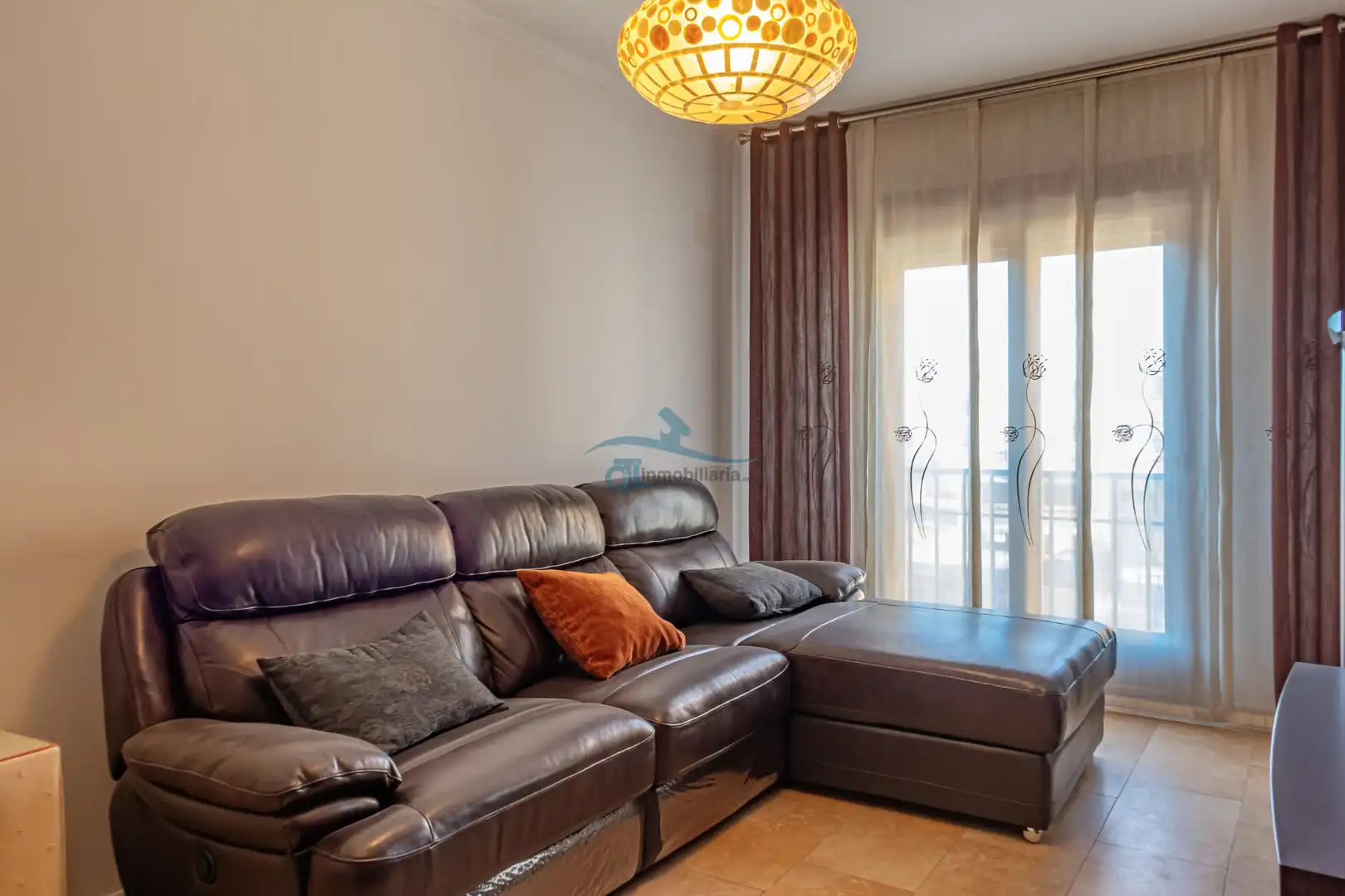 Living room of Flat for sale in Mengíbar  with Air Conditioner, Heating and Storage room