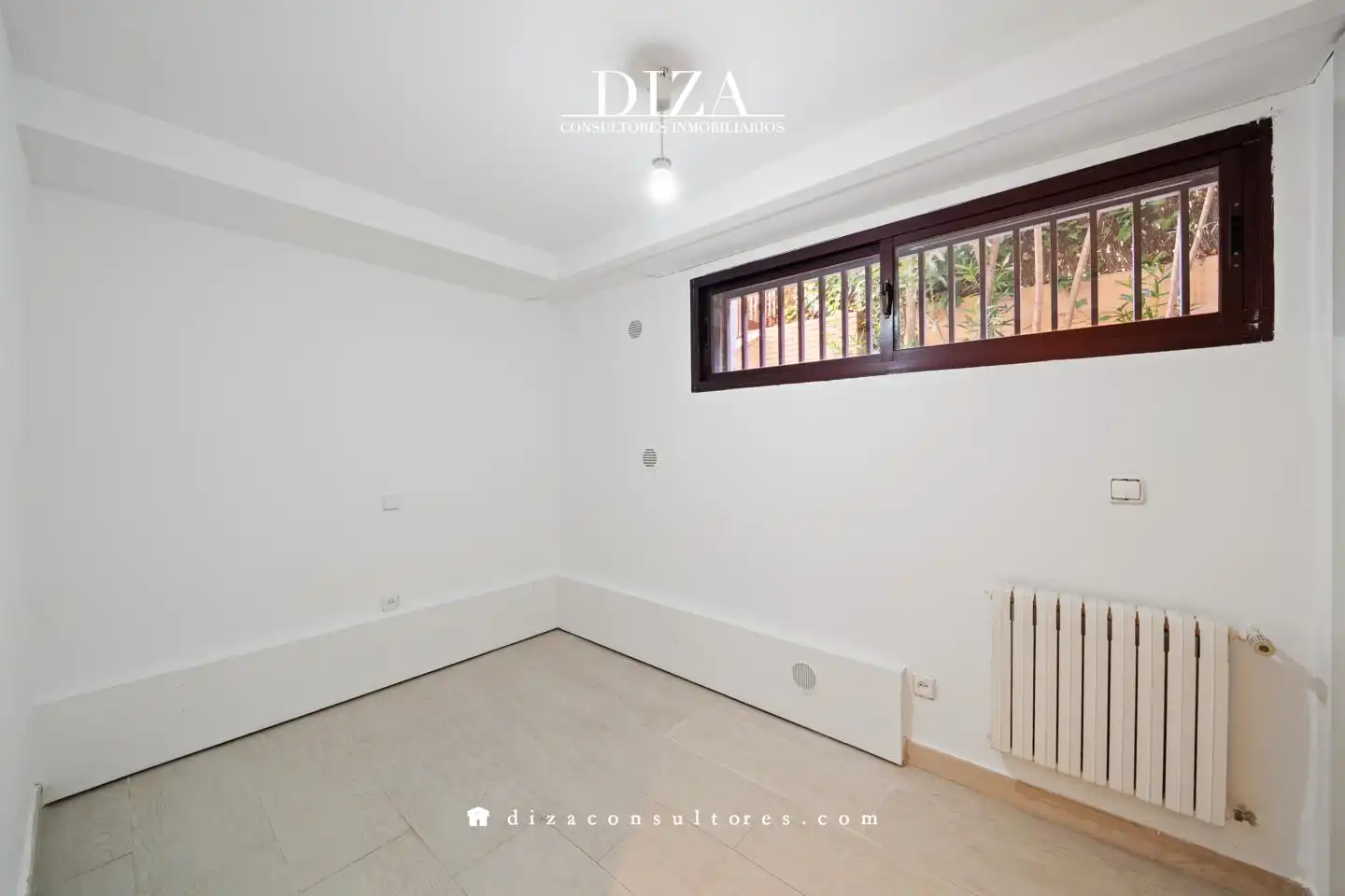 Detached homes for rent in Madrid  with Air Conditioner, Heating and Private garden