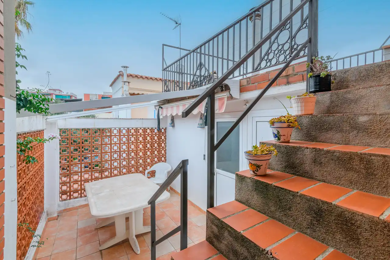 Terrassa de Casa o xalet en venda en Gavà amb Aire condicionat, Calefacció i Terrassa