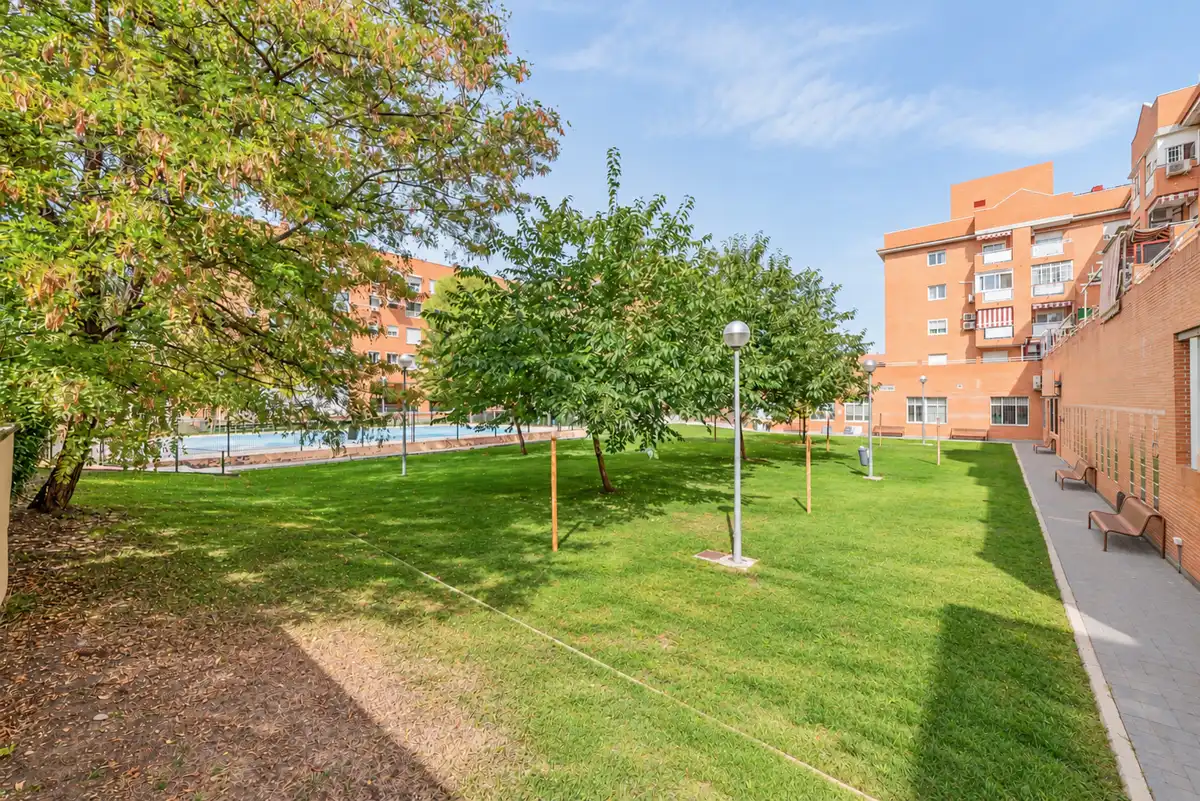 Exterior view of Flat for sale in Restón I - Restón II