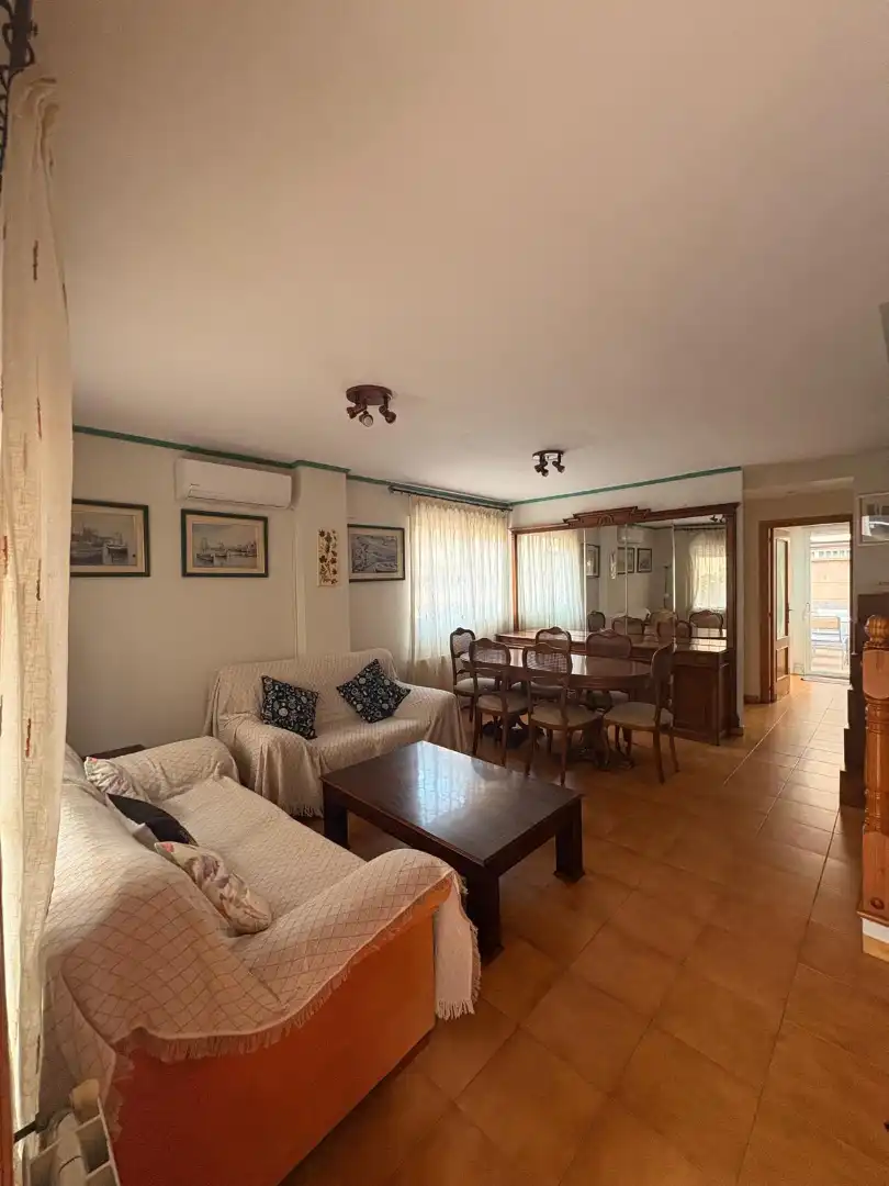 Sala de estar de Casa o chalet de alquiler en Sagunto / Sagunt con Aire acondicionado, Calefacción y Jardín privado