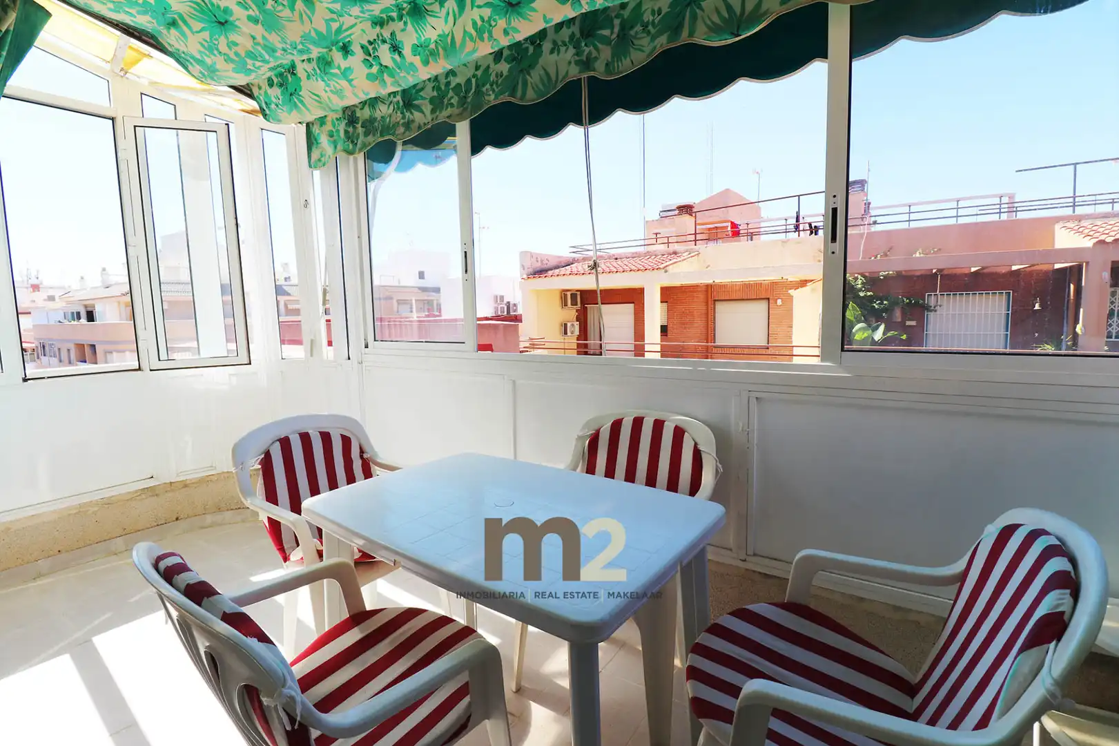 Terraza de Apartamento en venta en Torrevieja con Aire acondicionado, Terraza y Amueblado