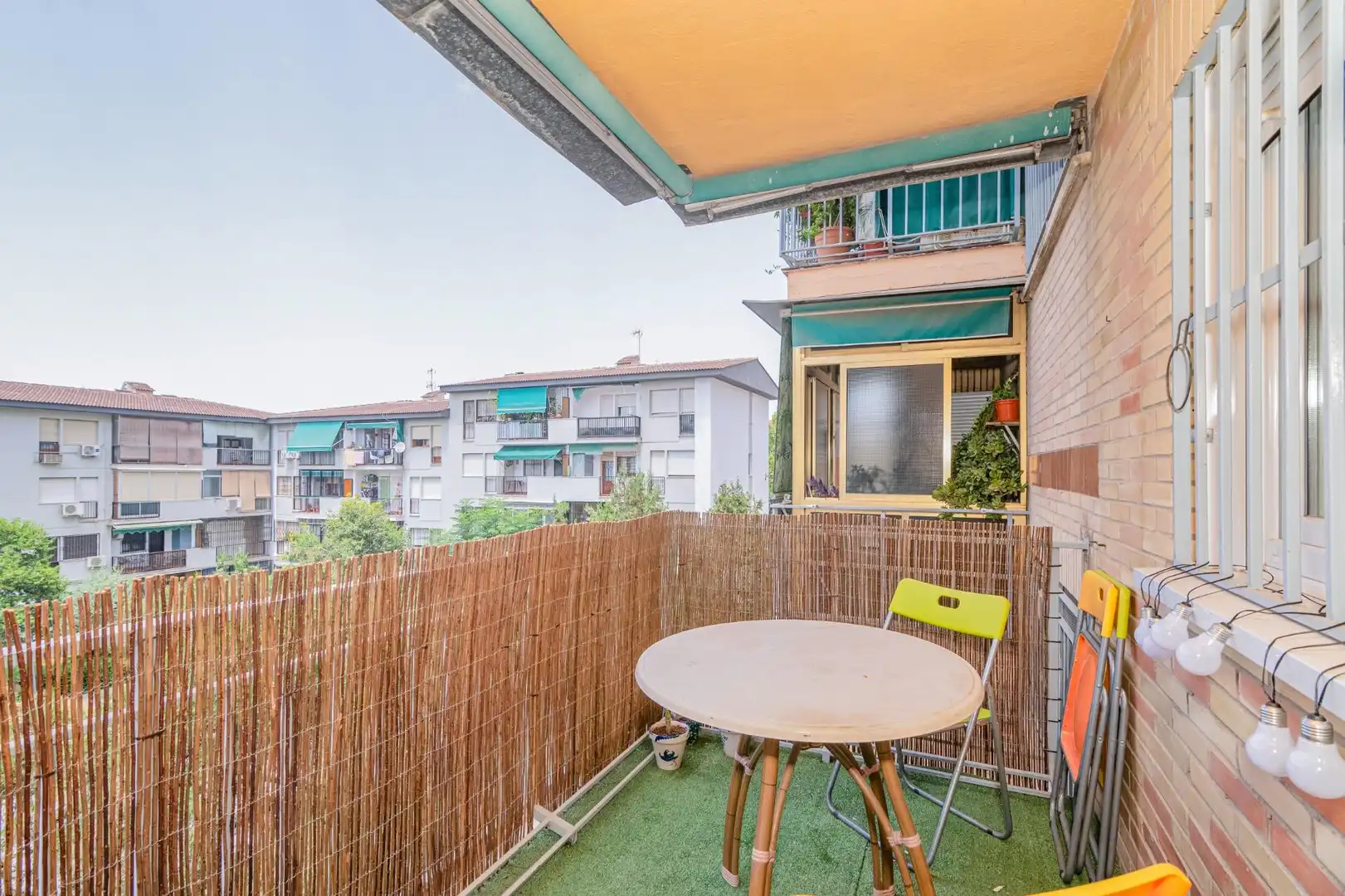 Terrassa de Pis de lloguer en Granada amb Aire condicionat, Calefacció i Jardí privat