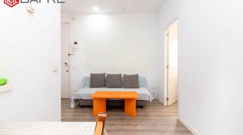 Foto 3 de Pis en venda a Calle de Sánchez Barcáiztegui, Pacífico, Madrid