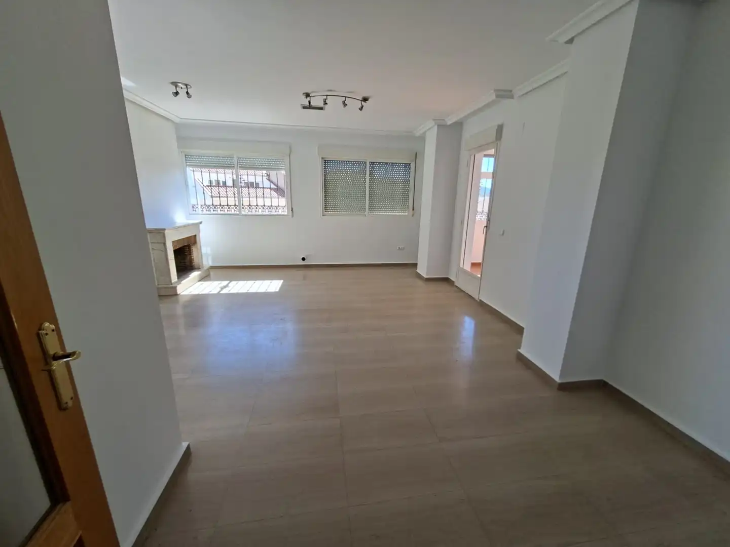 Living room of Houses for sale in Plasencia  with Air Conditioner