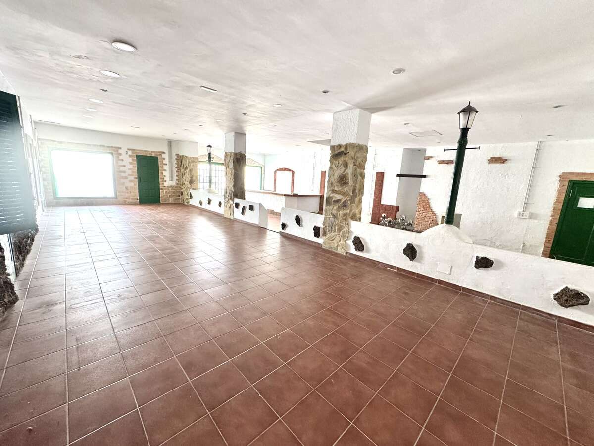 Geschaftsraum zur Miete in Costa Teguise