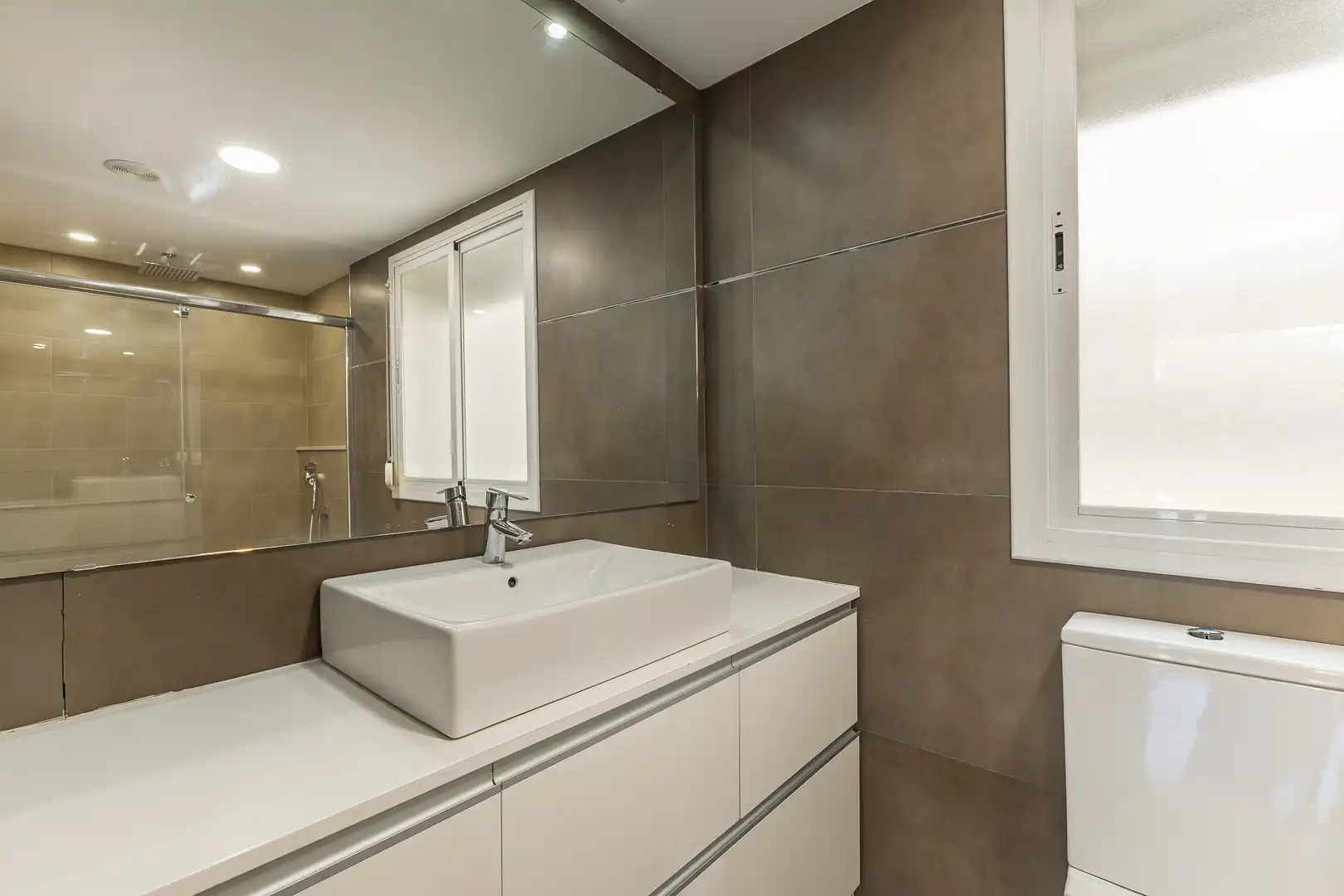 Baño de Piso en venta en Molins de Rei con Aire acondicionado, Calefacción y Parquet