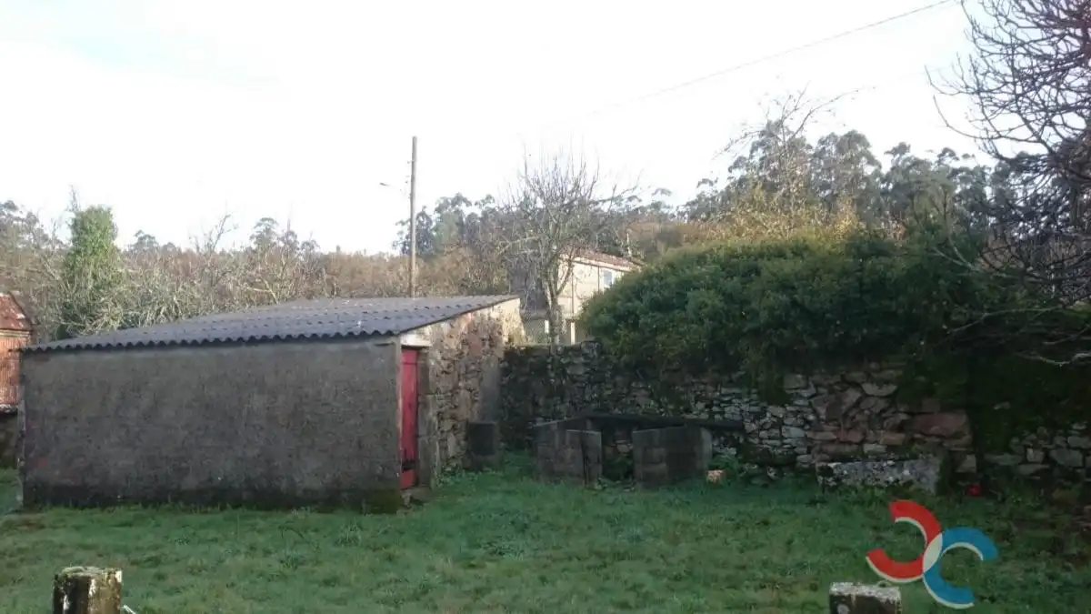 Casa o xalet en venda en A Estrada  amb Traster