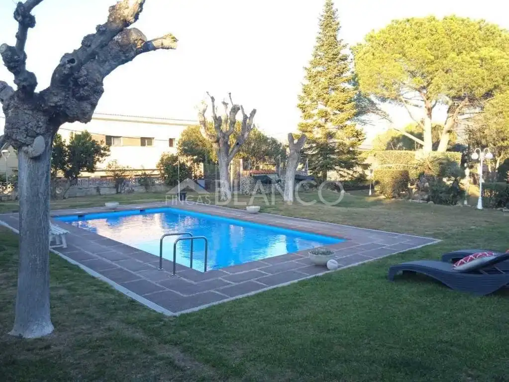 Casa o xalet en venda a La Pobla de Claramunt