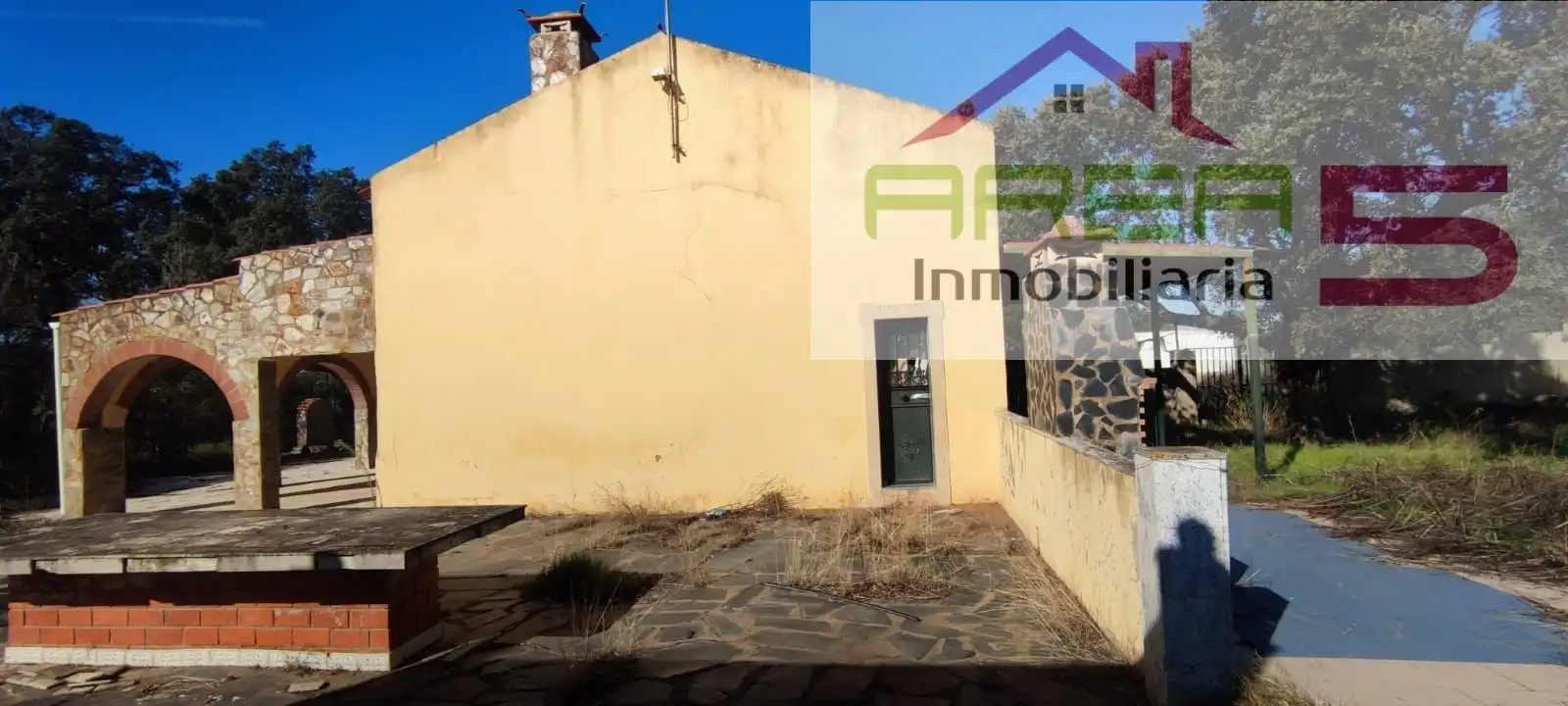 Chalet con piscina en venta en Pedanías de Badajoz, imagen 2