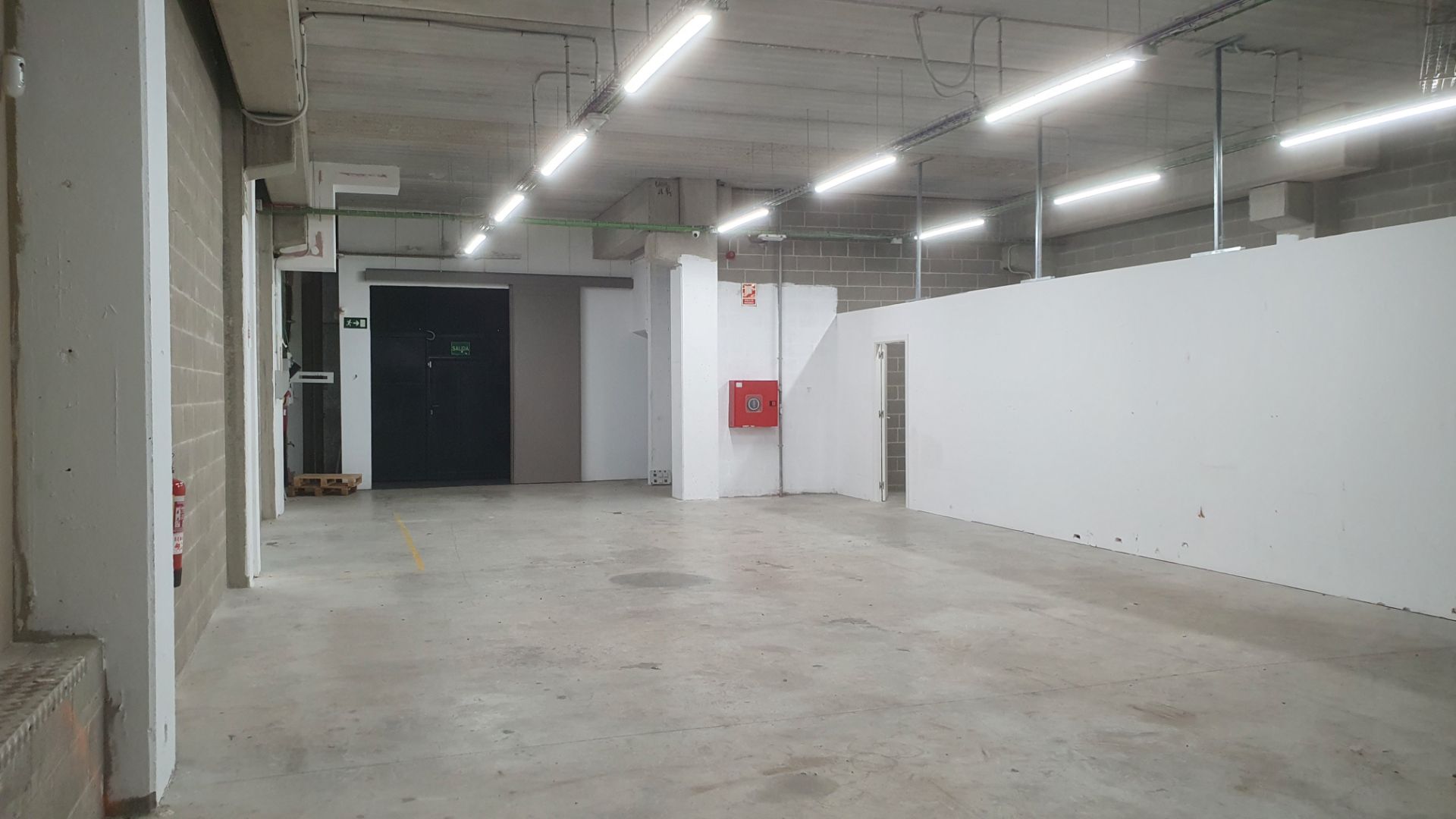 Industrial buildings for sale in Badalona  with Heating and Alarm