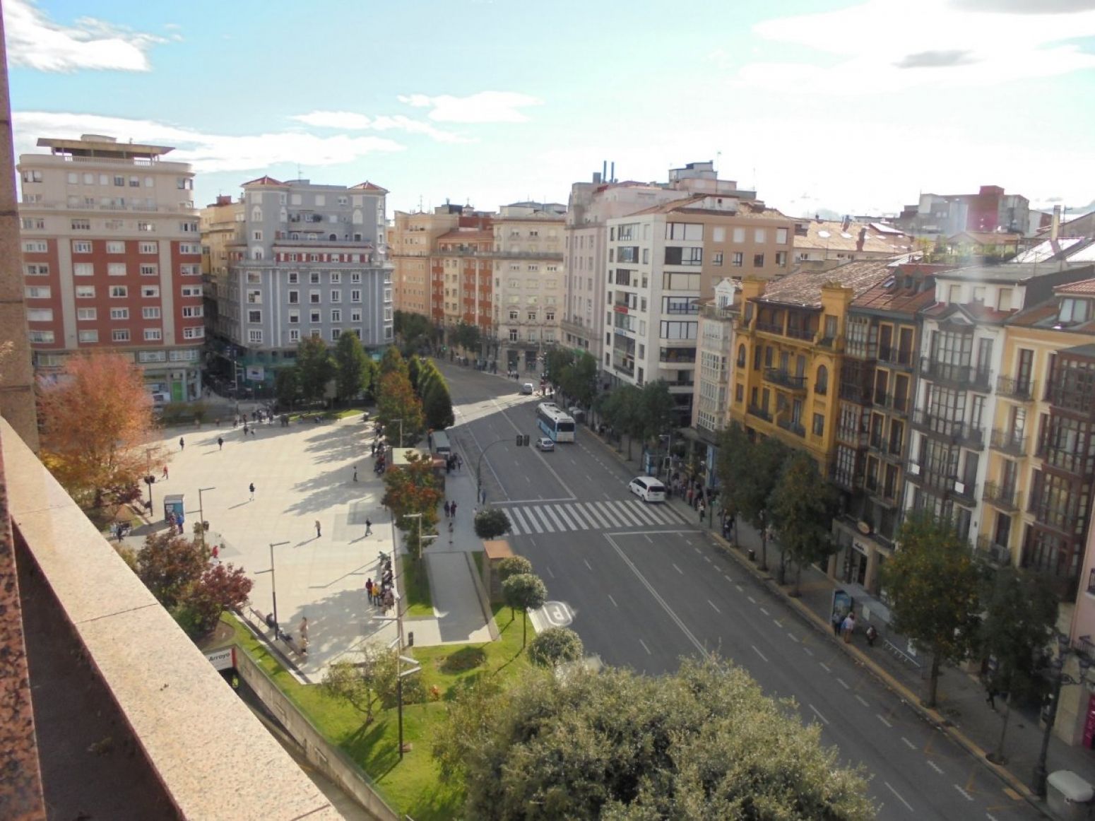 Vista exterior de Pis de lloguer en Santander amb Calefacció i Moblat
