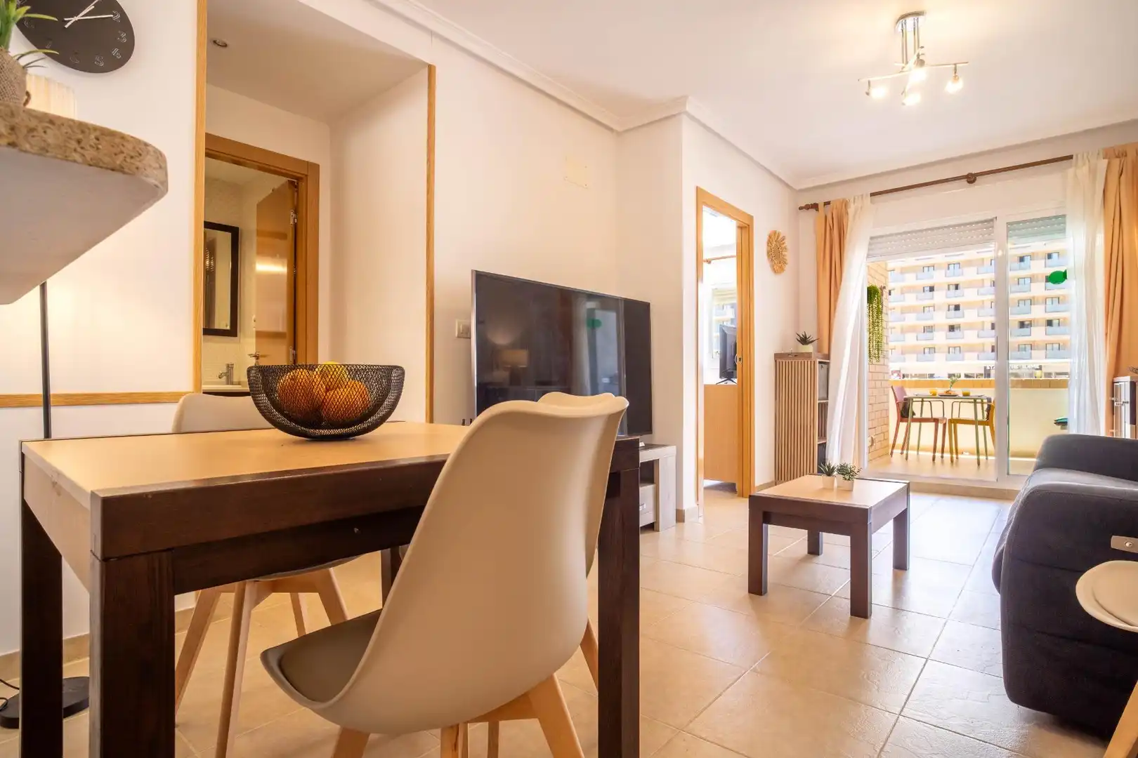 Sala d'estar de Apartament en venda en Oropesa del Mar / Orpesa amb Jardí privat, Terrassa i Traster