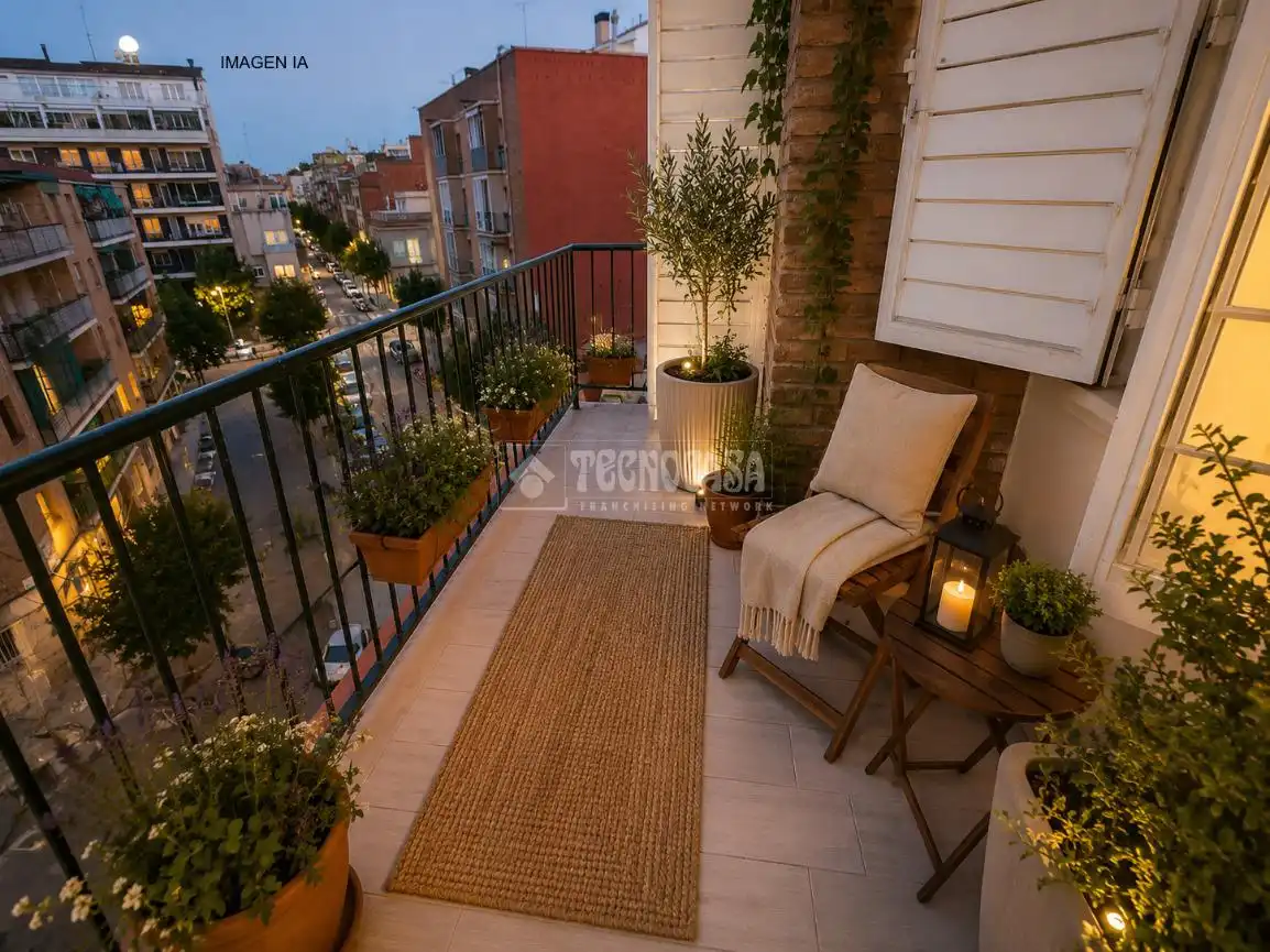 Terrassa de Pis en venda en Barcelona amb Balcó