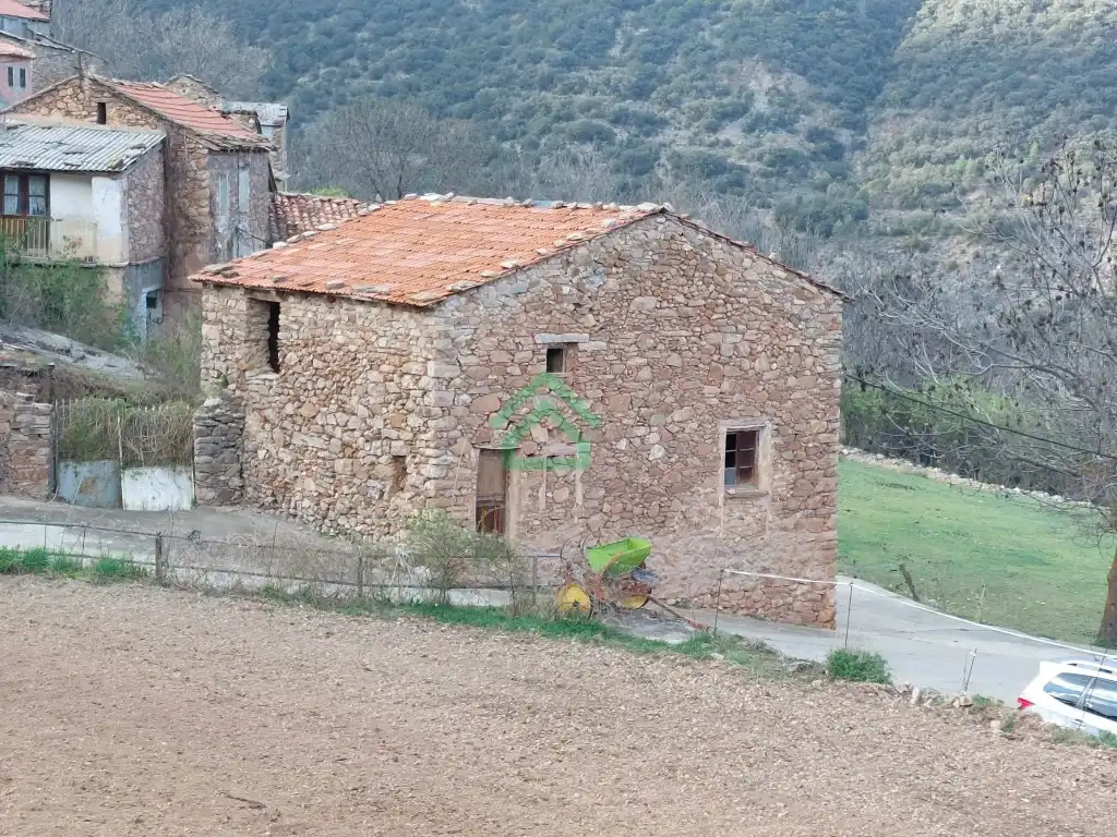 Exterior view of Houses for sale in Les Valls d'Aguilar