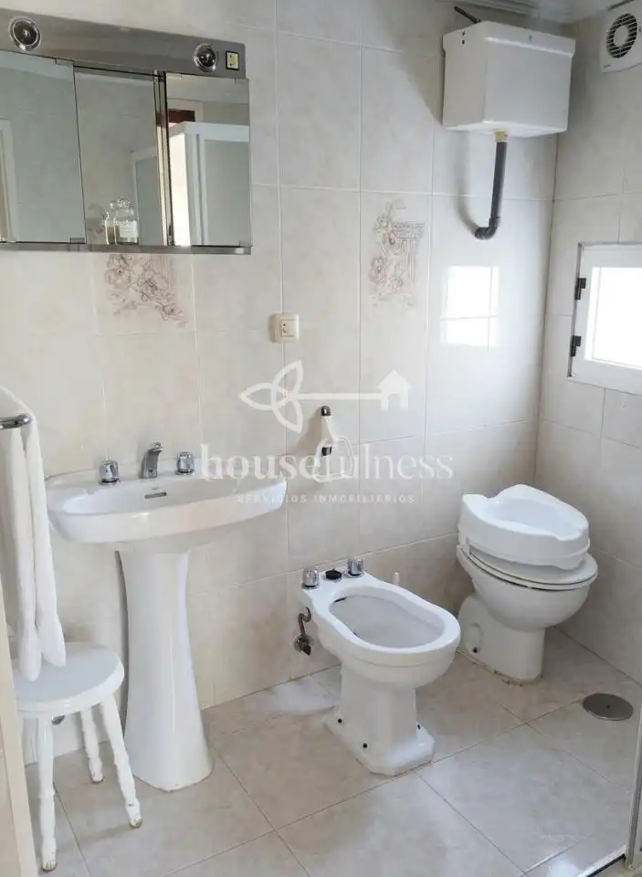 Baño de Casa o chalet en venta en Ferrol con Jardín privado, Terraza y Trastero