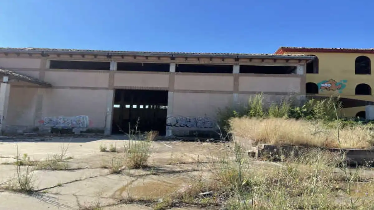 Exterior view of Residential for sale in Blecua y Torres