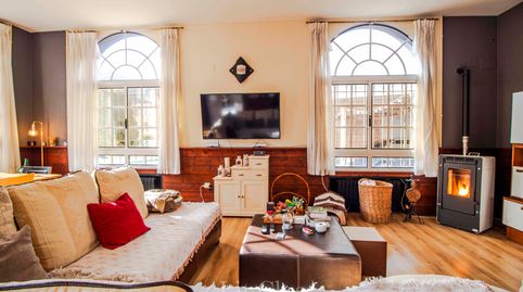 Foto 3 de Casa o xalet en venda a Praza Rosalía de Castro, 15, Vilamartín de Valdeorras, Ourense